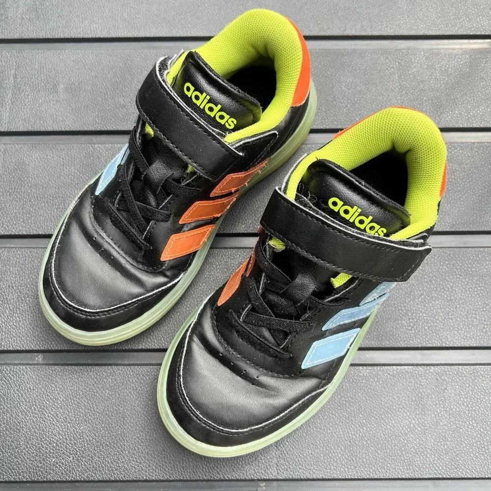 Adidas Courtblock Black Tennis Shoes Neon Green Sole Youth Size 13K Orange Blue